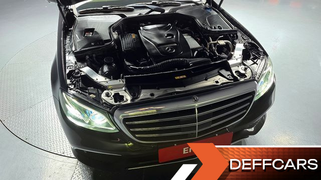 Mercedes E-CLASS E300 4MATIC Exclusive купить на сайте DeffCars