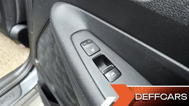 Hyundai SANTAFE Diesel 2.0 2WD Exclusive Special купить на сайте DeffCars