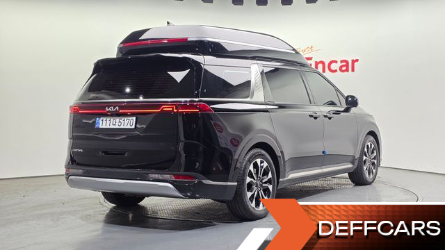 Kia CARNIVAL Gasoline 4-Seater Hi-Limousine Signature купить на сайте DeffCars