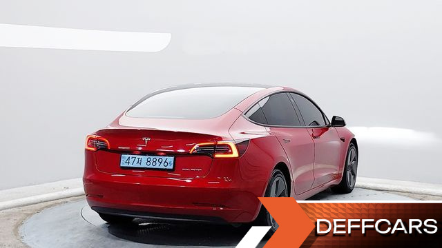 Tesla MODEL 3 Long Range AWD купить на сайте DeffCars
