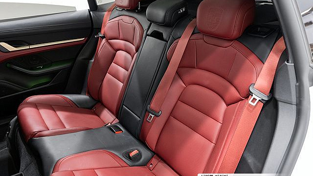 Porsche TAYCAN 4S Cross Turismo купить на сайте DeffCars