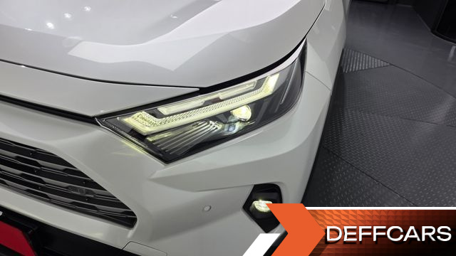 Toyota RAV4 2,5 4WD Hybrid LTD купить на сайте DeffCars