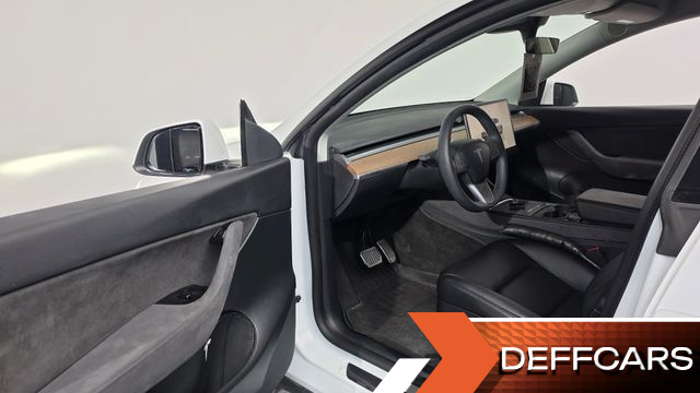 Tesla MODEL Y Long Range AWD купить на сайте DeffCars