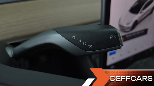 Tesla MODEL 3 Long Range AWD купить на сайте DeffCars