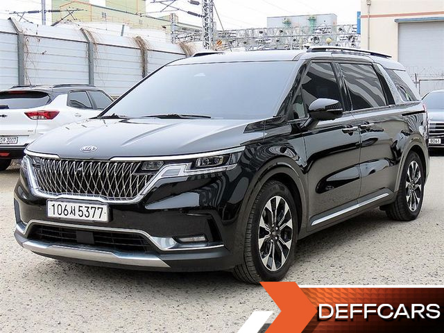 Kia CARNIVAL 9-Seater Signature купить на сайте DeffCars