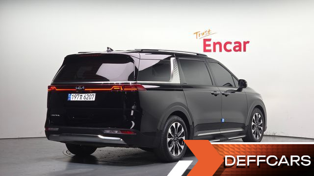 Kia CARNIVAL 9-Seater Signature купить на сайте DeffCars