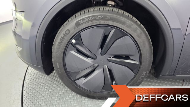 Tesla MODEL Y Long Range AWD купить на сайте DeffCars
