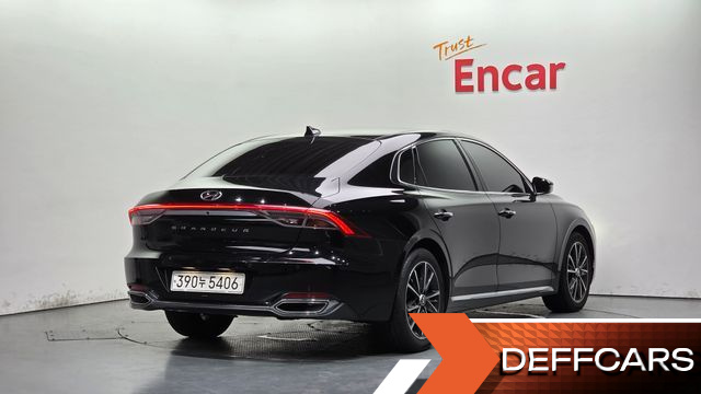 Hyundai GRANDEUR 2.5 Premium Choice купить на сайте DeffCars