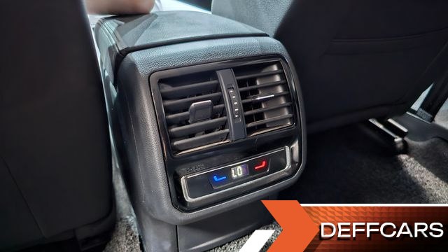 Volkswagen PASSAT 2.0 TDI Premium купить на сайте DeffCars