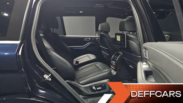 BMW X7 xDrive 40i M Sport 6STR купить на сайте DeffCars