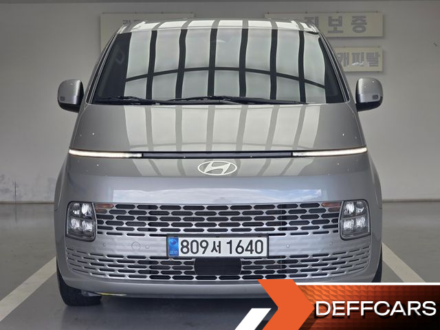 Hyundai STARIA L3.5 Cargo 5-Seater Modern купить на сайте DeffCars
