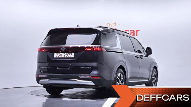 Kia CARNIVAL 11-Seater Signature купить на сайте DeffCars
