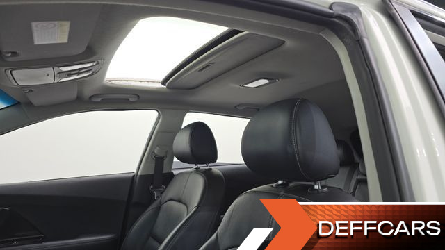 Kia NIRO 1.6 HEV Noblesse Special купить на сайте DeffCars