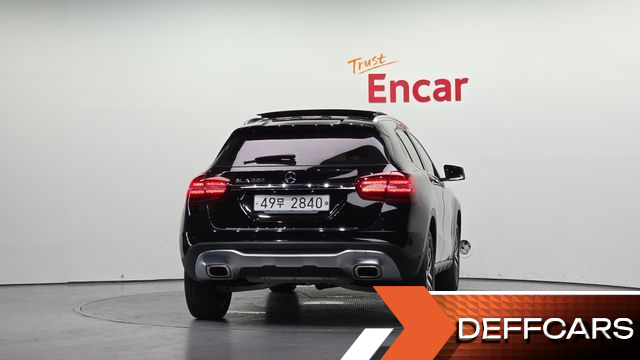 Mercedes GLA-CLASS GLA220 Premium купить на сайте DeffCars