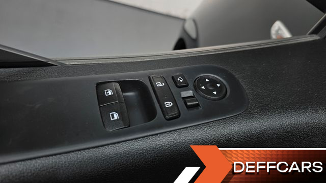 Hyundai STARIA Tourer 11-Seater Smart купить на сайте DeffCars