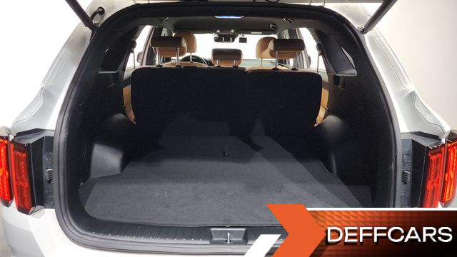 Kia SORENTO HEV 1.6 4WD Prestige купить на сайте DeffCars
