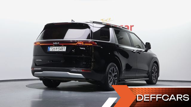 Kia CARNIVAL Gasoline 11-Seater Prestige купить на сайте DeffCars