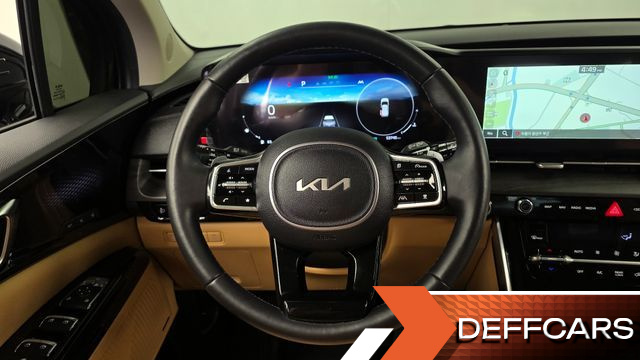 Kia CARNIVAL Gasoline 9-Seater Signature купить на сайте DeffCars