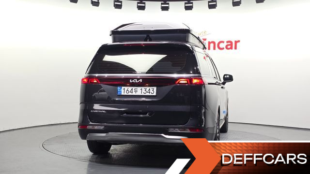 Kia CARNIVAL 7-Seater Outdoor Noblesse купить на сайте DeffCars