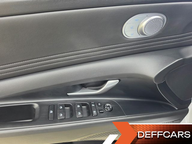 Hyundai AVANTE 1.6 Inspiration купить на сайте DeffCars
