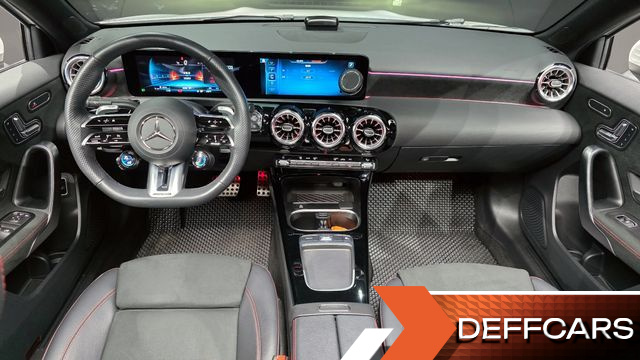 Mercedes A-CLASS AMG A35 4MATIC Sedan купить на сайте DeffCars