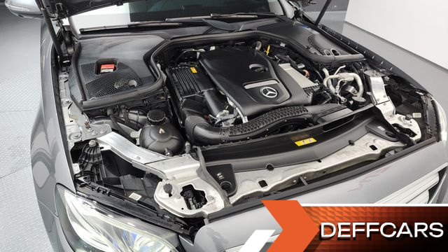 Mercedes E-CLASS E300 4MATIC Avnatgarde купить на сайте DeffCars