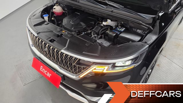 Kia CARNIVAL 9-Seater Signature купить на сайте DeffCars