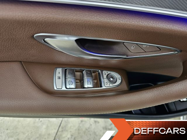 Mercedes E-CLASS E300 Avantgarde купить на сайте DeffCars