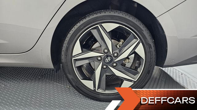Hyundai AVANTE 1.6 Inspiration купить на сайте DeffCars