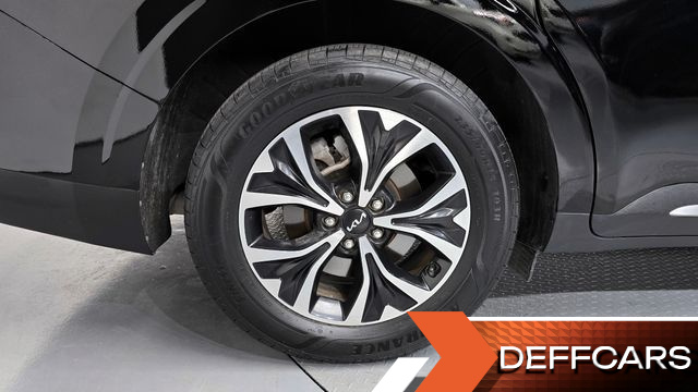 Kia CARNIVAL Gasoline 9-Seater Noblesse купить на сайте DeffCars