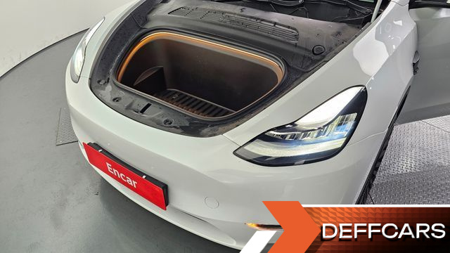 Tesla MODEL Y Long Range AWD купить на сайте DeffCars