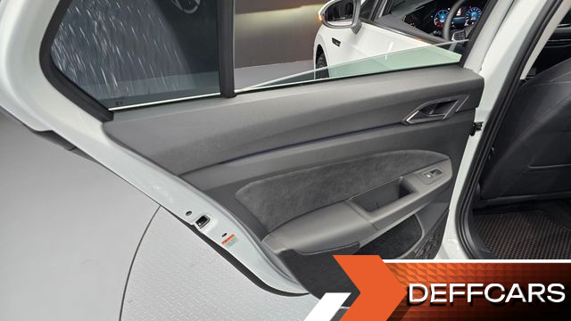 Volkswagen GOLF 2.0 TDI Prestige купить на сайте DeffCars