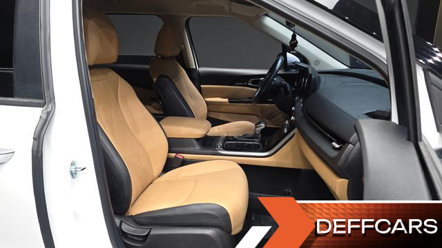 Kia CARNIVAL 9-Seater Prestige купить на сайте DeffCars