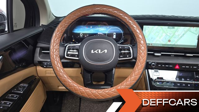 Kia CARNIVAL Gasoline 7-Seater Signature купить на сайте DeffCars