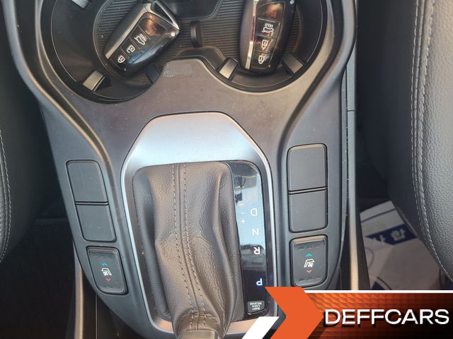 Hyundai SANTAFE Diesel(e-VGT) 2.0 2WD Premium купить на сайте DeffCars