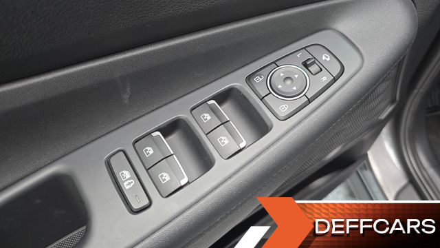 Hyundai SANTAFE Diesel 2.2 2WD Prestige купить на сайте DeffCars