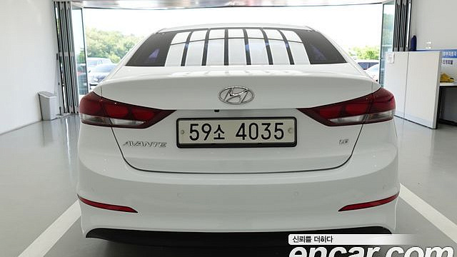 Hyundai AVANTE 1.6 GDI Value Plus купить на сайте DeffCars