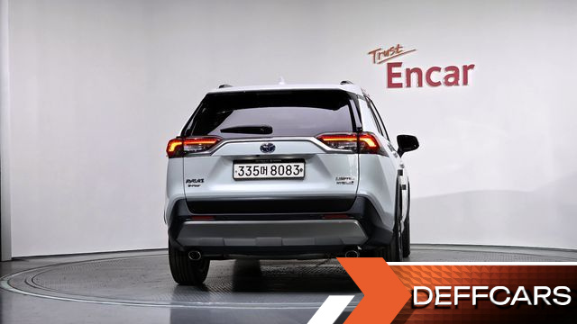 Toyota RAV4 2,5 4WD Hybrid LTD купить на сайте DeffCars