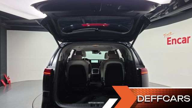 Kia CARNIVAL 9-Seater Noblesse купить на сайте DeffCars
