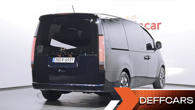 Hyundai STARIA Lounge 9-Seater Prestige купить на сайте DeffCars