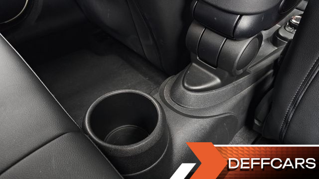 Mini COOPER 5Door HIGH 3rd купить на сайте DeffCars