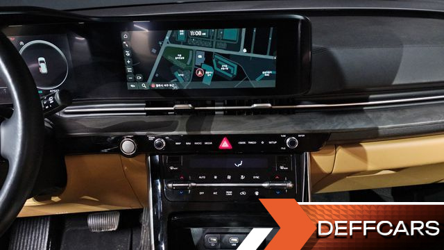 Kia CARNIVAL 9-Seater Signature купить на сайте DeffCars