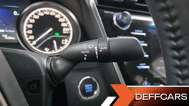Toyota CAMRY 2.5 купить на сайте DeffCars