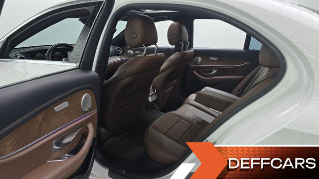 Mercedes E-CLASS E250 Exclusive купить на сайте DeffCars