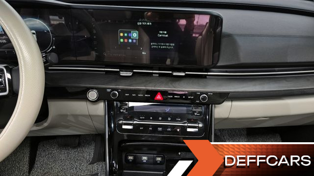 Kia CARNIVAL 9-Seater Signature купить на сайте DeffCars