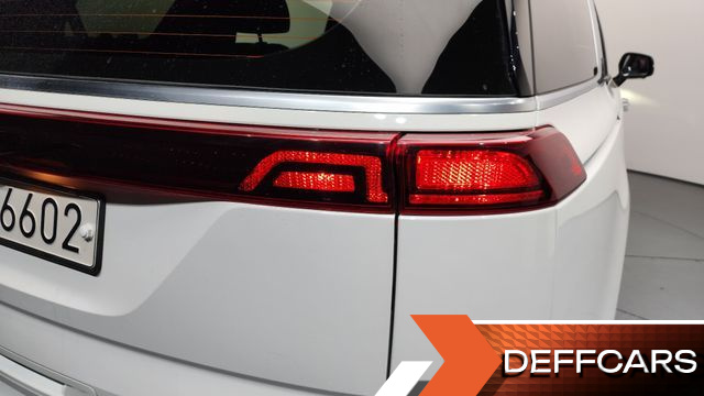 Kia CARNIVAL 7-Seater Signature купить на сайте DeffCars