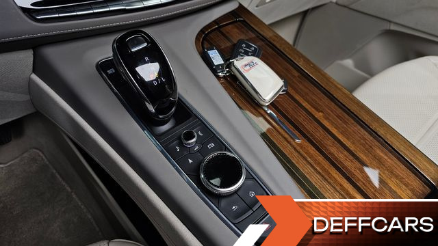 Cadillac ESCALADE 6.2 Sports Platinum купить на сайте DeffCars