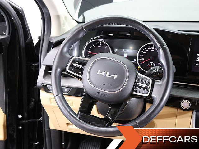Kia CARNIVAL 9-Seater Prestige купить на сайте DeffCars