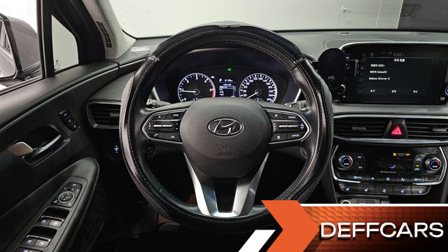 Hyundai SANTAFE Diesel 2.0 2WD Prestige купить на сайте DeffCars