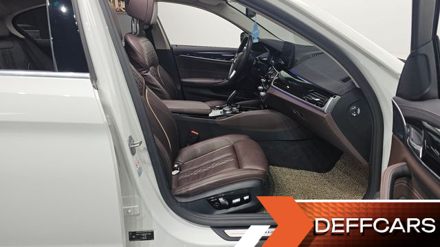 BMW 5-SERIES 523d Luxury купить на сайте DeffCars